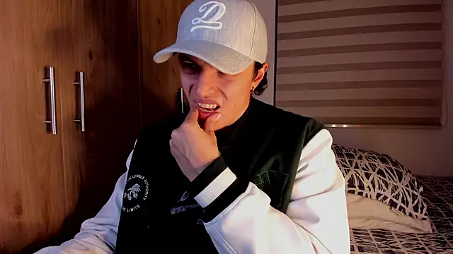 Mastrangelo xxx online show from February 16, 5:03 am