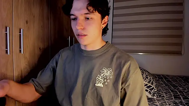 Mastrangelo xxx online show from February 19, 4:41 am