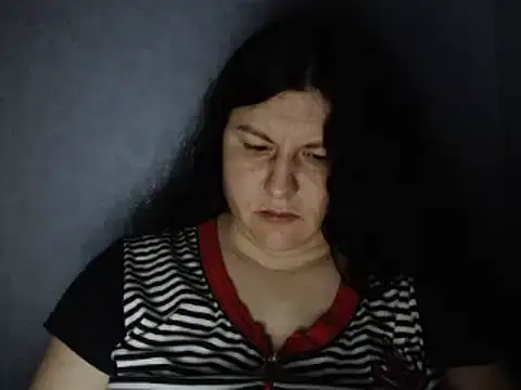 KiraSwee online show from March 6, 8:59 pm