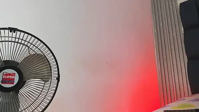 Ashlyaurora online show from November 6, 3:51 am