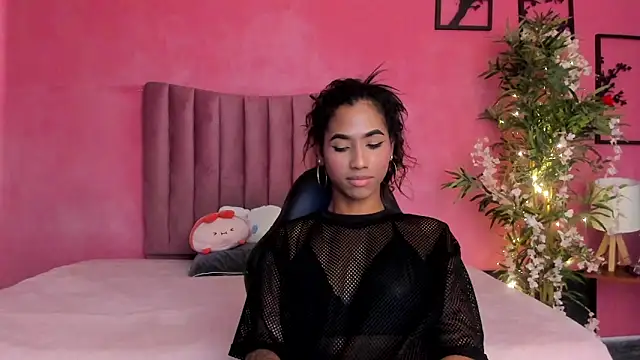 Snapshot of Alissemasiel chatting on February 7, 6:55 pm Alissemasiel online show from February 7, 6:55 pm