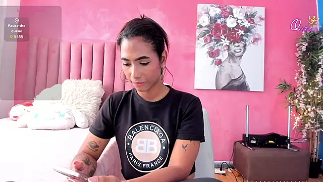 Snapshot of Alissemasiel chatting on February 17, 6:47 pm Alissemasiel online show from February 17, 6:47 pm