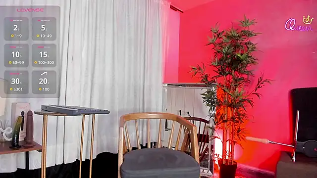 Snapshot of Alissemasiel chatting on February 24, 6:50 pm Alissemasiel online show from February 24, 6:50 pm