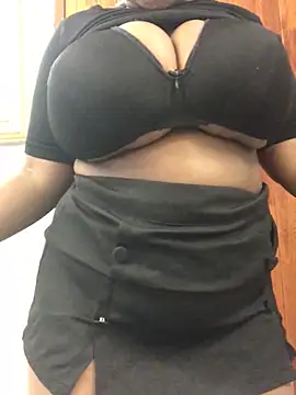 servingBigTitis online show from February 3, 6:45 am