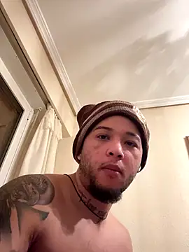 Snapshot of yeiyei_oficial chatting on October 24, 3:14 am yeiyei oficial online show from October 24, 3:14 am