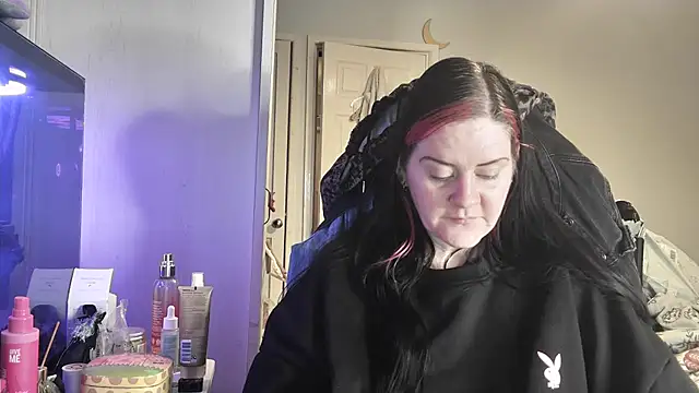 Snapshot of AureliaXOX chatting on November 30, 4:44 pm AureliaXOX online show from November 30, 4:44 pm