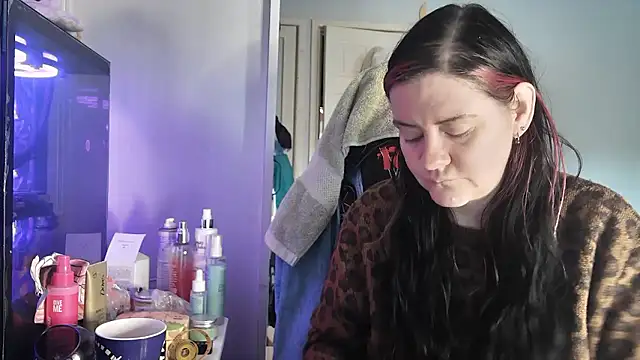 Snapshot of AureliaXOX chatting on January 8, 10:06 am AureliaXOX online show from January 8, 10:06 am