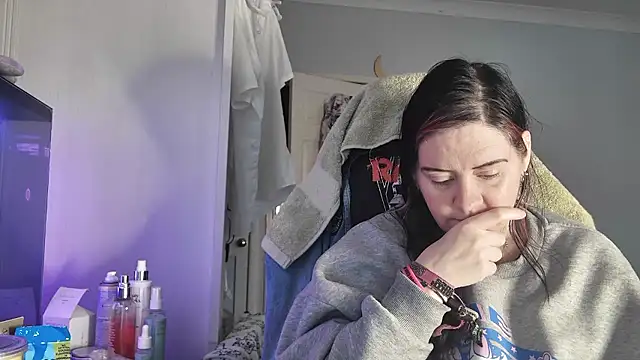 Snapshot of AureliaXOX chatting on January 13, 11:15 am AureliaXOX online show from January 13, 11:15 am