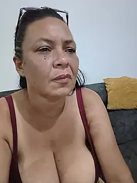 thefuckingowneroftits online show from July 14, 2:05 am