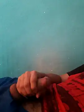 Snapshot of theghoss chatting on December 17, 9:32 pm theghoss online show from December 17, 9:32 pm