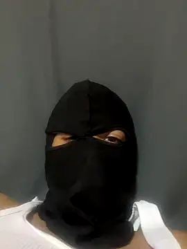 Snapshot of tunenarica22 chatting on October 23, 10:08 pm tunenarica22 online show from October 23, 10:08 pm