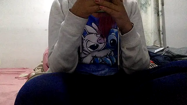 sharonlopez9611 online show from September 13, 2:44 am