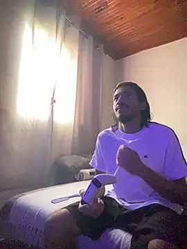 Mineirinho043 online show from April 29, 1:15 pm