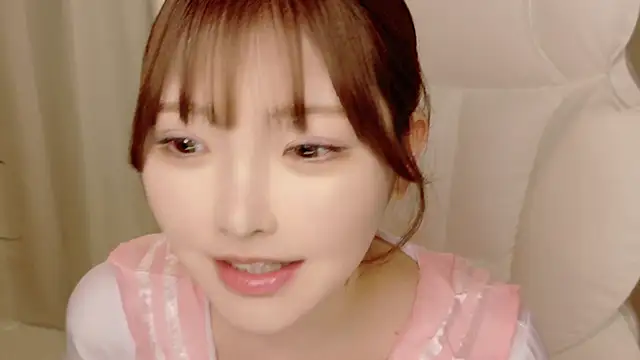 Snapshot of mimitan4545 chatting on February 7, 12:06 pm mimitan4545 online show from February 7, 12:06 pm