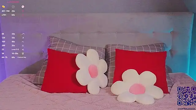 soft babe online show from June 10, 8:30 pm