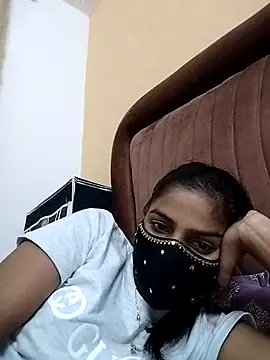 fuungirl38 online show from May 8, 5:51 pm