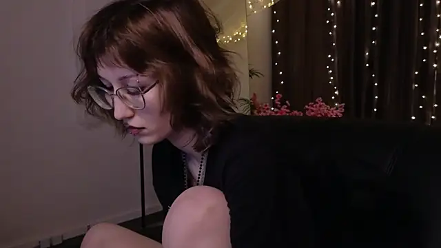 lissaros online show from January 8, 1:13 pm