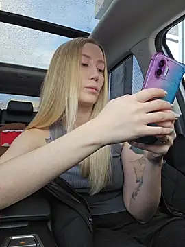 Pussy Drive03 online show from December 16, 5:45 am