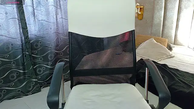 Alektra bryce online show from September 18, 8:11 pm