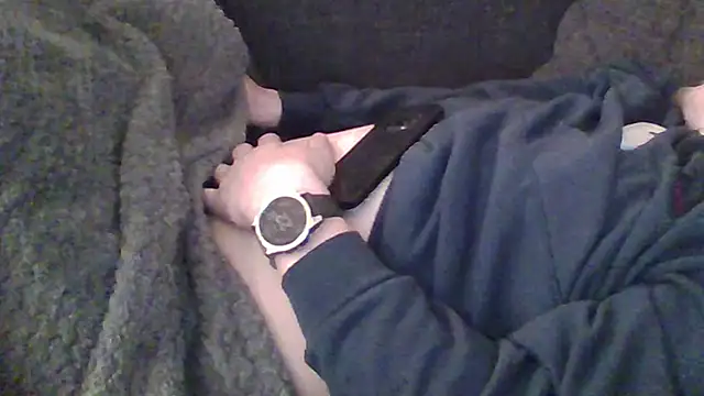 j3sp3r930 online show from February 28, 9:23 pm