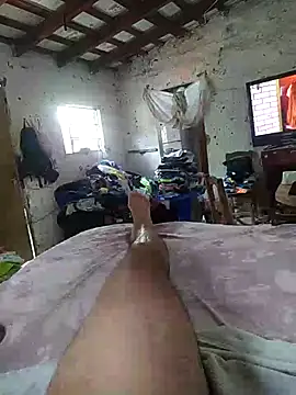 Snapshot of Hugoxxxxxxxxxxxx chatting on March 23, 5:17 pm Hugoxxxxxxxxxxxx online show from March 23, 5:17 pm