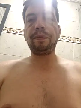 reyarturs13 online show from February 5, 4:06 am