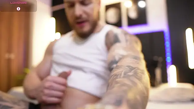 David blake  online show from February 7, 3:54 am