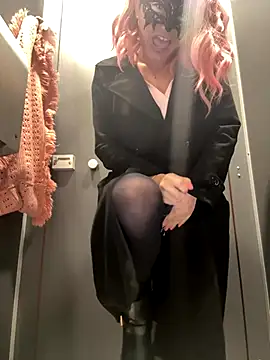 Loveblackzilla online show from November 25, 1:11 pm