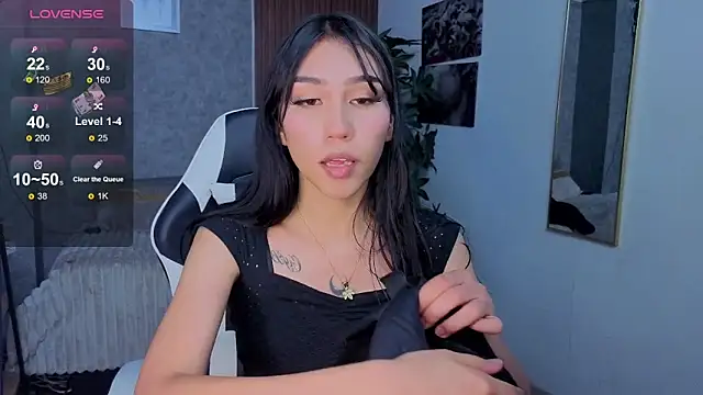 Snapshot of Miaa_Lee7 chatting on June 16, 9:06 pm Miaa Lee7 online show from June 16, 9:06 pm