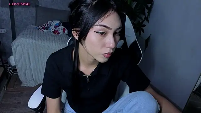Snapshot of Miaa_Lee7 chatting on July 9, 8:13 pm Miaa Lee7 online show from July 9, 8:13 pm