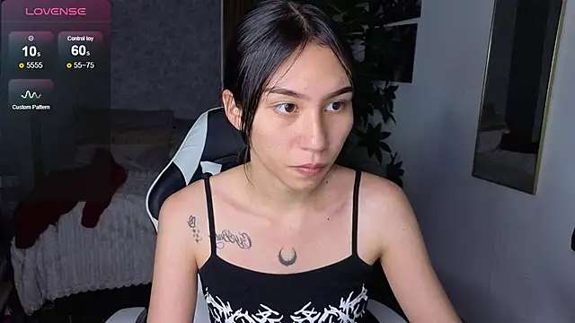 Snapshot of Miaa_Lee7 chatting on July 13, 9:28 pm Miaa Lee7 online show from July 13, 9:28 pm
