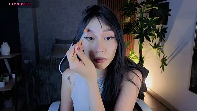 Snapshot of Miaa_Lee7 chatting on July 30, 9:47 pm Miaa Lee7 online show from July 30, 9:47 pm
