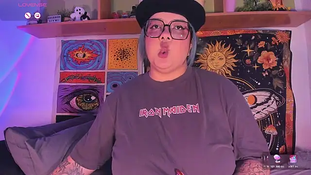 Snapshot of Banana_squirt chatting on November 14, 9:13 pm Banana squirt online show from November 14, 9:13 pm