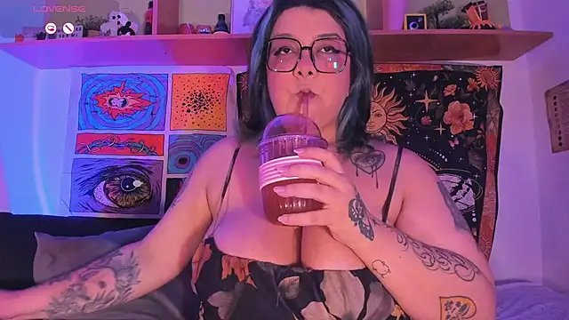 Snapshot of Banana_squirt chatting on November 22, 9:58 pm Banana squirt online show from November 22, 9:58 pm