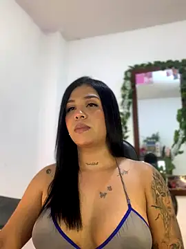 Snapshot of tinalove7 chatting on November 8, 10:30 pm tinalove7 online show from November 8, 10:30 pm