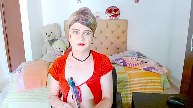 Dolldirtyxxx online show from July 31, 8:41 pm