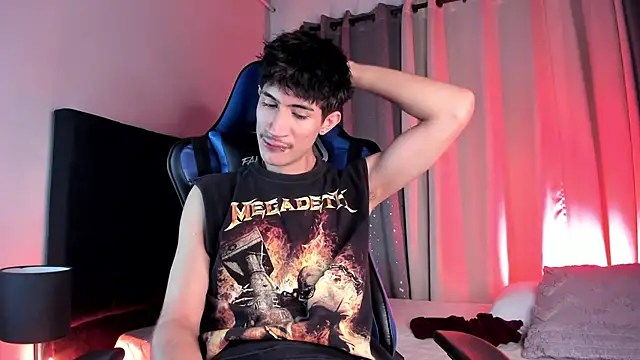 NovaaWheler online show from October 4, 7:12 pm