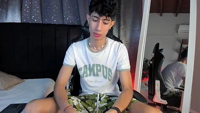 NovaaWheler online show from February 23, 2:03 pm