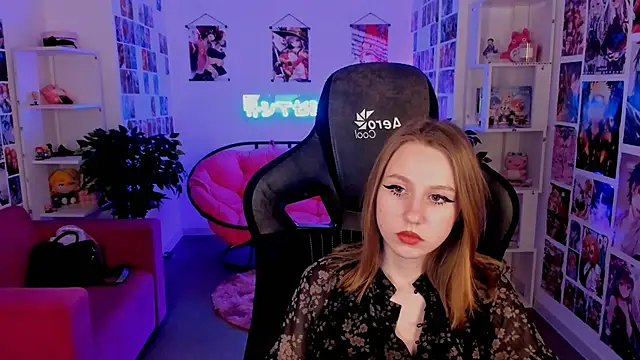 DariaTate online show from February 28, 2:42 pm