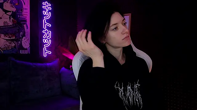 Snapshot of roxy_riot_ chatting on March 17, 1:24 am roxy riot online show from March 17, 1:24 am