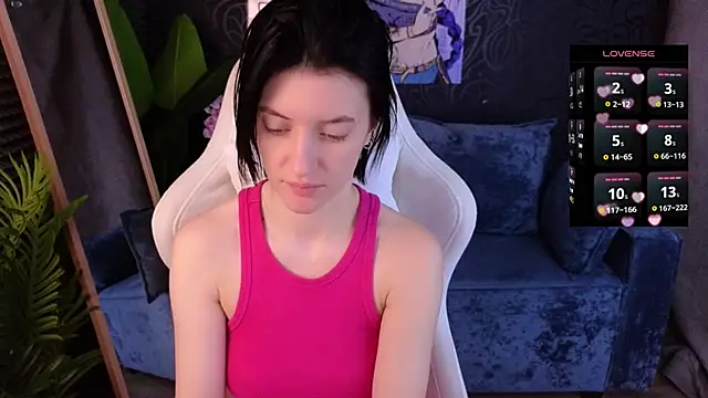 Snapshot of roxy_riot_ chatting on December 1, 1:21 am roxy riot online show from December 1, 1:21 am