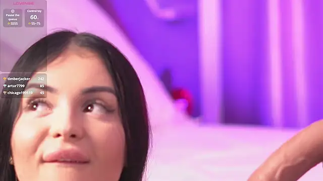 LilaRoses online show from March 4, 7:51 am