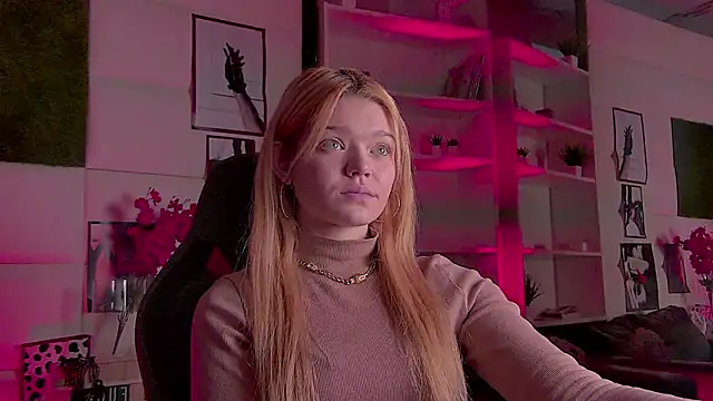 Snapshot of AdeleCartier chatting on March 3, 3:30 am AdeleCartier online show from March 3, 3:30 am