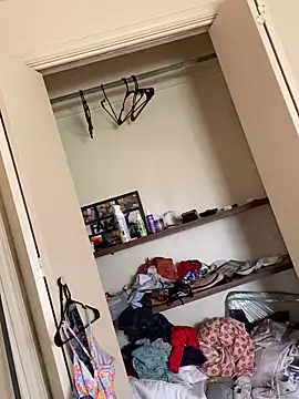 grassXass420 online show from March 16, 9:47 pm