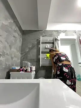 Snapshot of BonyBon29 chatting on February 19, 7:26 am BonyBon29 online show from February 19, 7:26 am