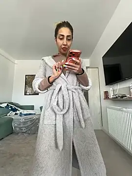 Snapshot of BonyBon29 chatting on March 5, 9:49 am BonyBon29 online show from March 5, 9:49 am