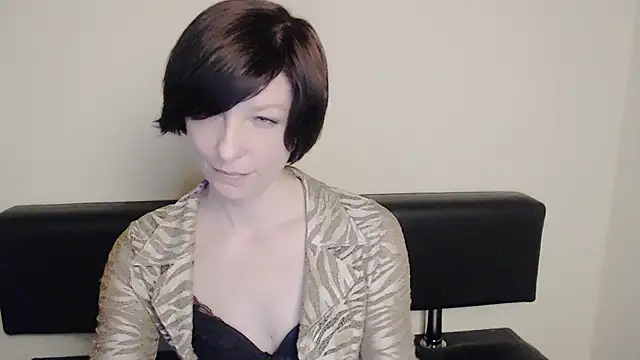  AngeliaFlow  online show from February 8, 10:18 am