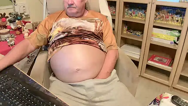 Snapshot of barenfan chatting on December 20, 9:55 pm barenfan online show from December 20, 9:55 pm