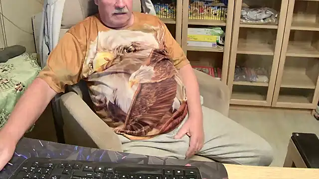 Snapshot of barenfan chatting on January 15, 9:40 pm barenfan online show from January 15, 9:40 pm