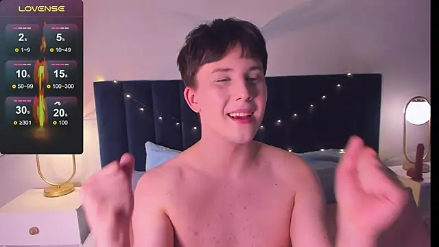 AdrianoAubert online show from October 11, 3:21 pm